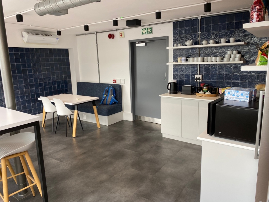 To Let Commercial Property for Rent in De Waterkant Western Cape